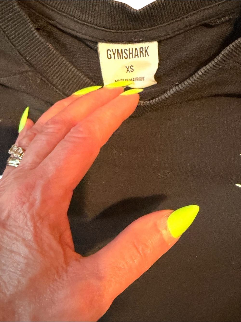 Gymshark Women’s Lot of Athletic Leggings and Shirt - Picture 6 of 7